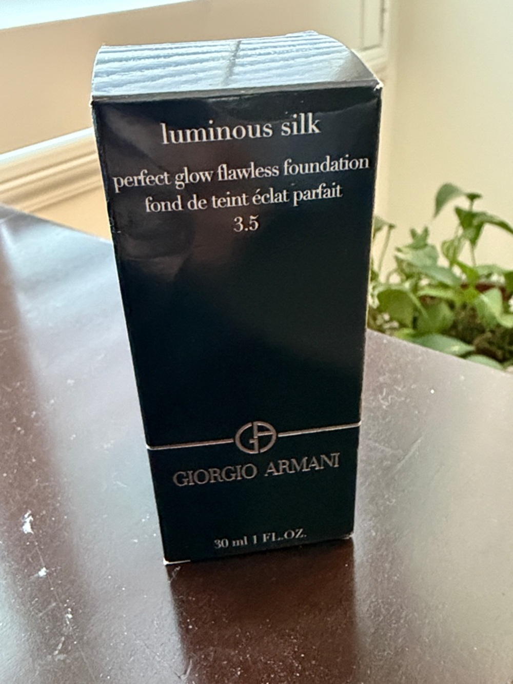 (Orig) 3.5 Giorgio Armani Luminous Silk Foundation (original formula)
